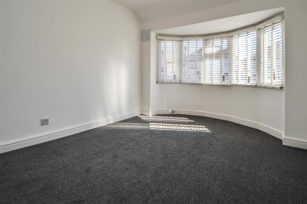 Additional image 4 of Berkeley Road, Shirley, Solihull, West Midlands, B90