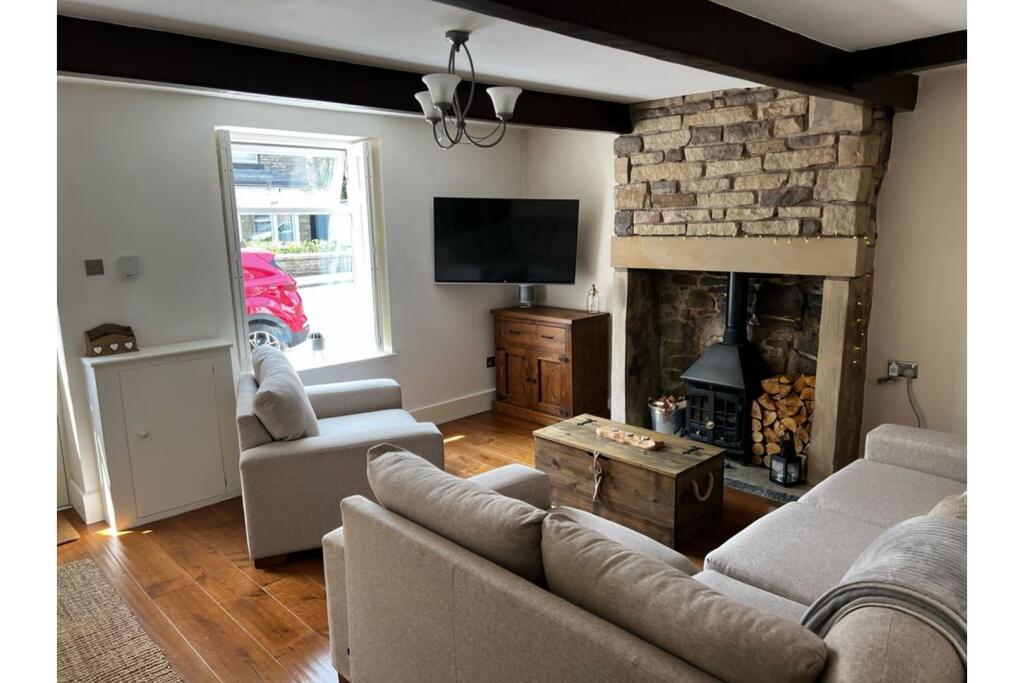 Additional image 4 of Blackburn Road, Bolton, BL7