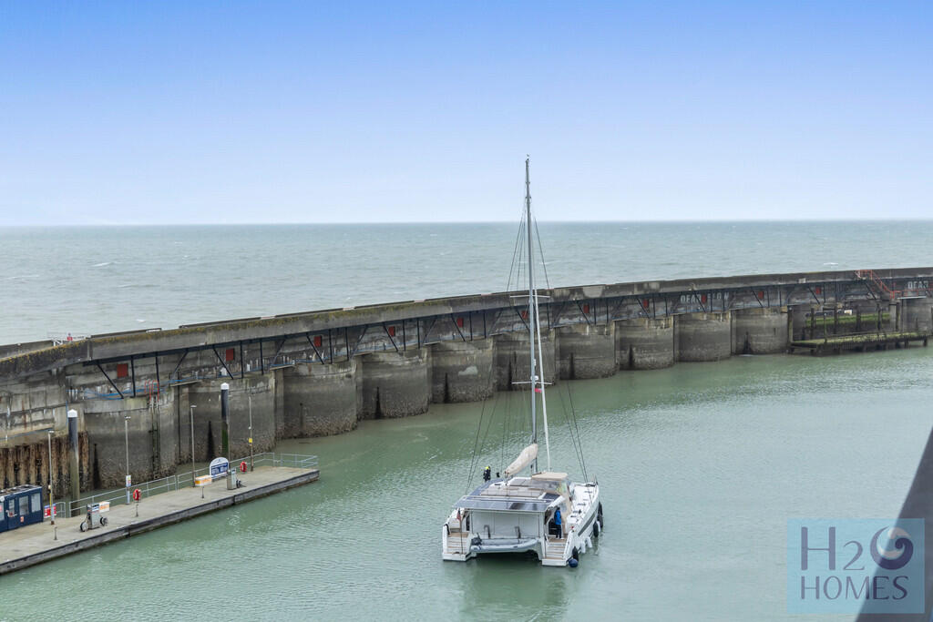 Additional image 3 of Copenhagen Court, Brighton Marina Village