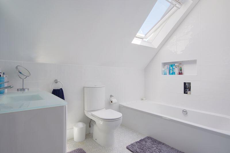 Additional image 27 of Cheriton Avenue, Iford & Littledown