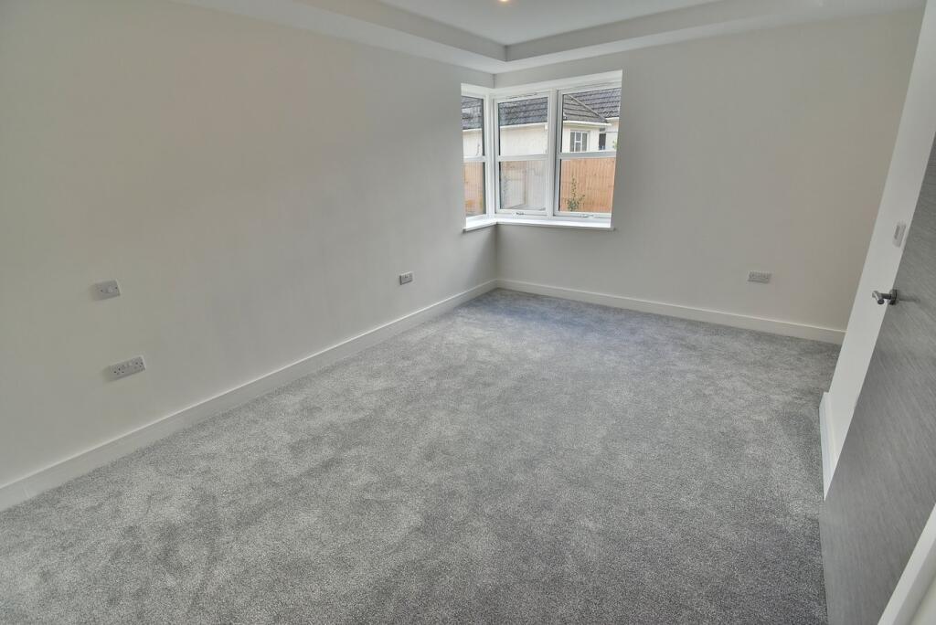 Additional image 7 of 14 Golf Links Road, Ferndown, BH22