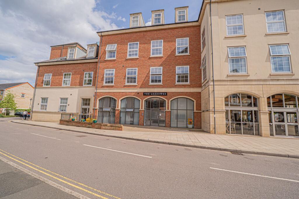 Additional image 15 of Main Street, Shirley, B90