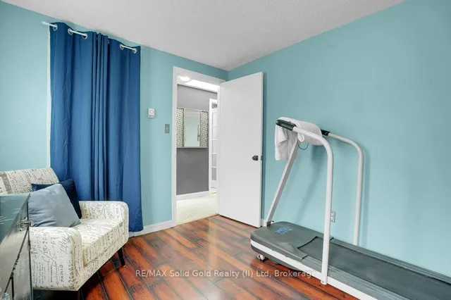 Additional image 18 of 18 Camrose Crt