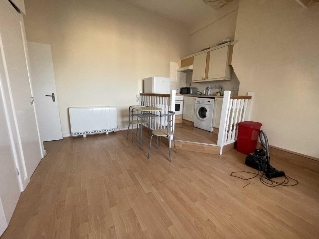 Additional image 9 of Please apply online only Lansdowne