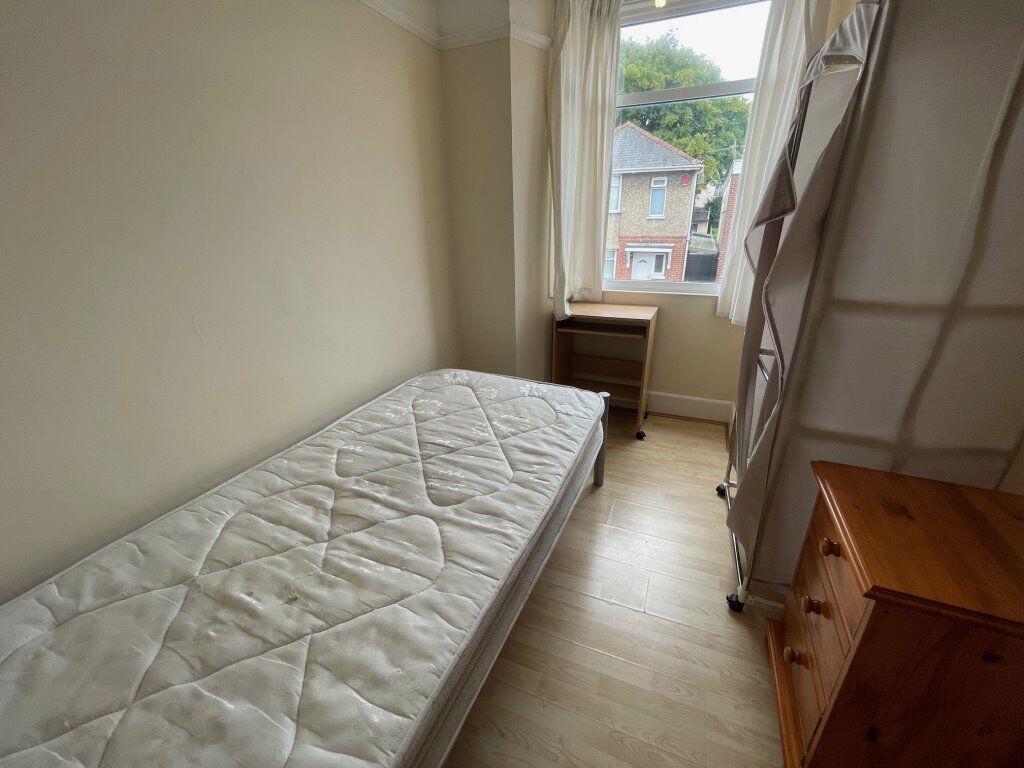 Additional image 9 of Four Bedroom Student House (P07702)