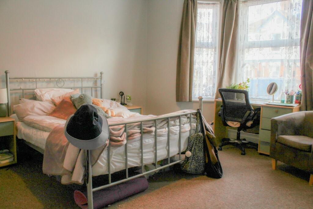 Additional image 8 of FREDERICA RD Short Walk to UNI