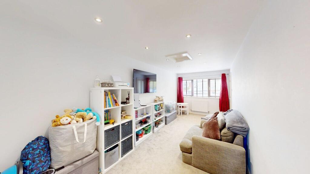 Additional image 13 of Park Road, Westhoughton, BL5