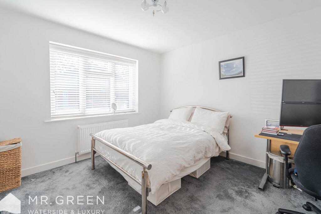 Additional image 8 of Essex Avenue, West Christchurch, BH23 2SF