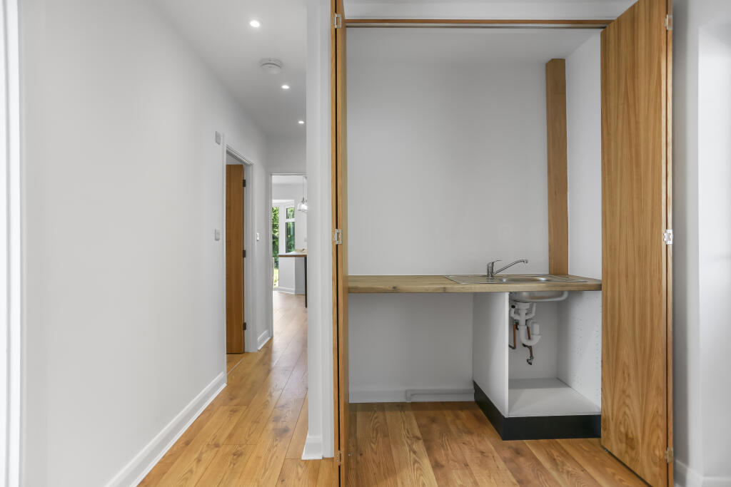 Additional image 19 of Barn Rise, Brighton, BN1