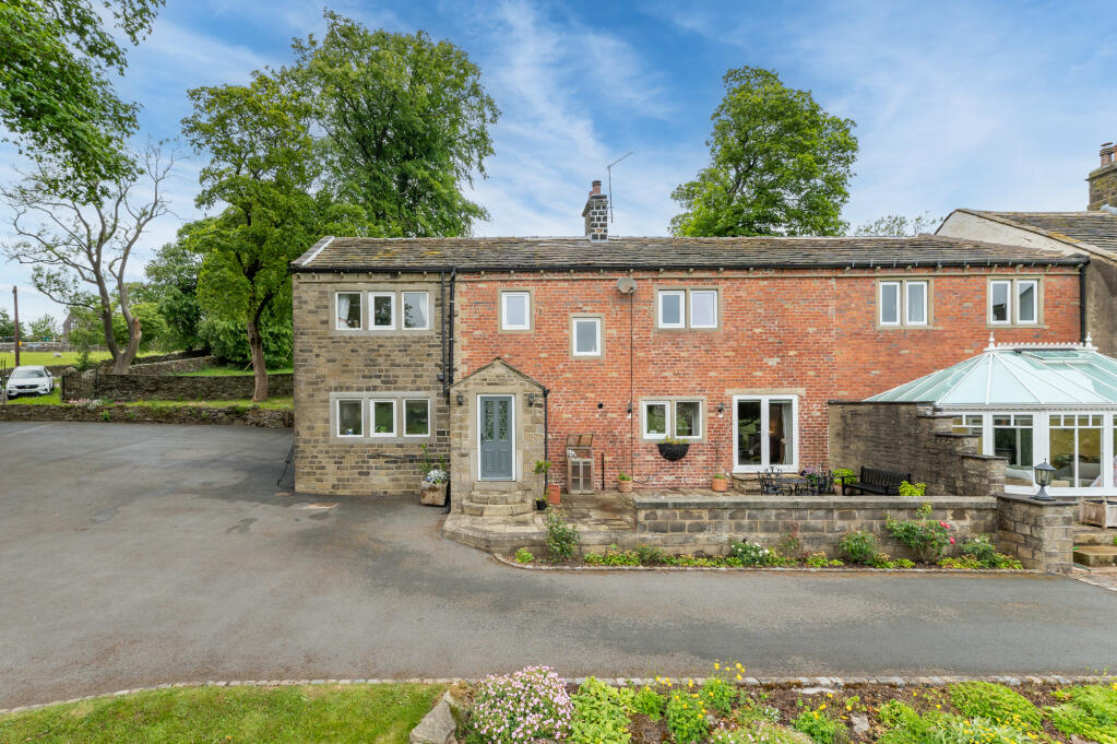 Property image for Oldfield Lane, Oldfield, West Yorkshire, BD22