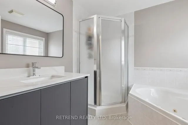 Additional image 28 of 134 QUEEN CHARLOTTE Cres