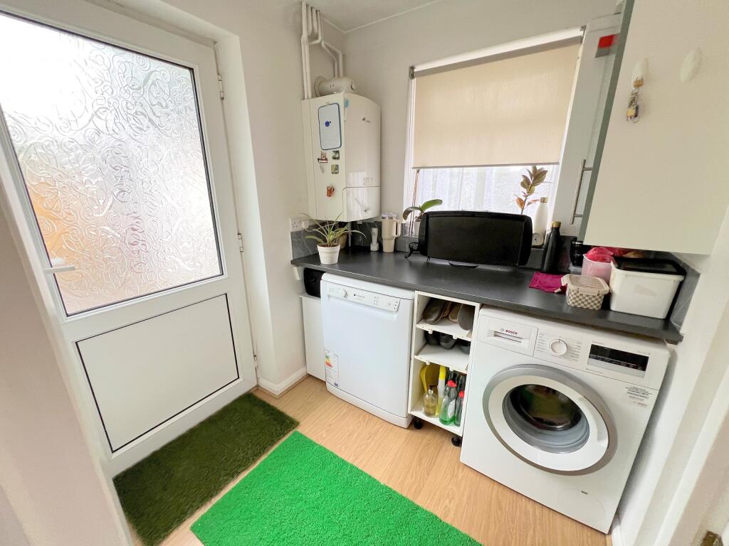 Additional image 7 of Lower Ashley Road, New Milton, Hampshire. BH25 5AD