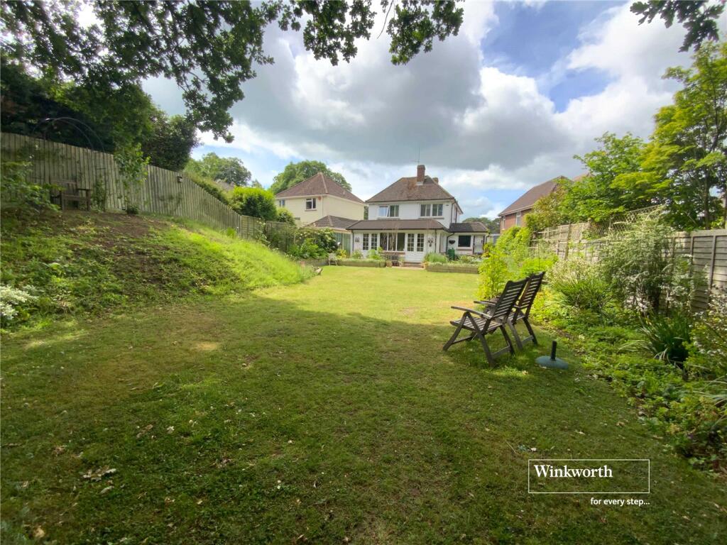Additional image 15 of Shelley Close, Highcliffe, Dorset, BH23