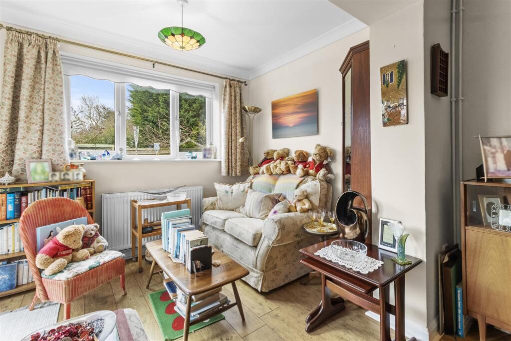 Additional image 10 of Lodge Avenue, Eastbourne