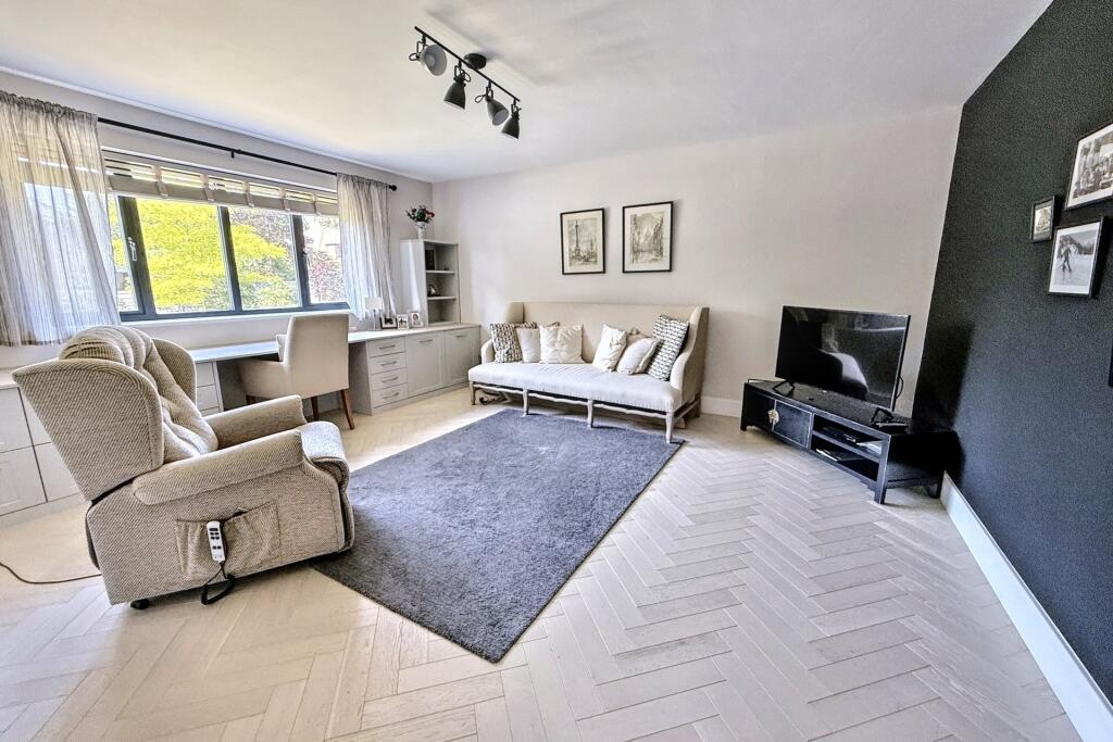 Additional image 15 of Ferndown