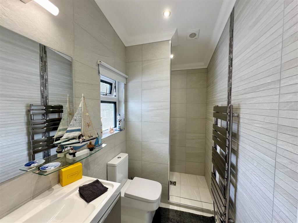 Additional image 12 of Pompeys Lane, Ferndown