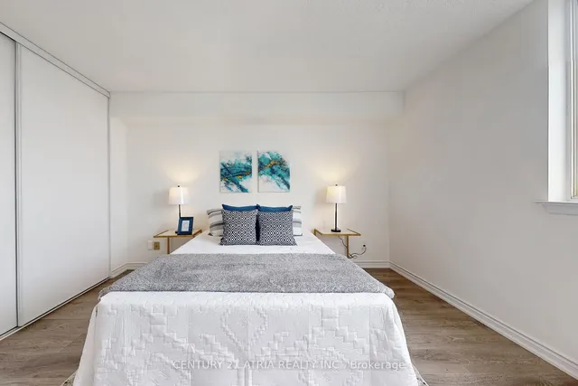 Additional image 25 of 150 Alton Towers Circ Unit 710