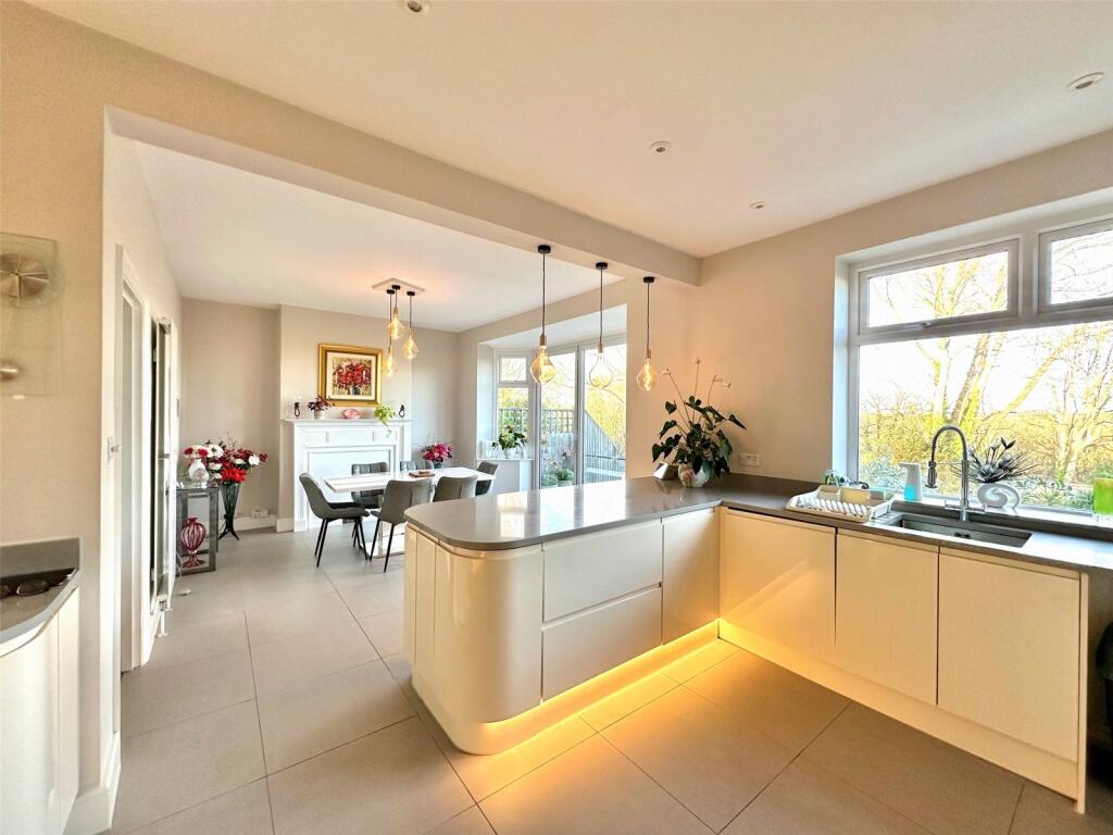 Additional image 4 of Kings Drive, Eastbourne, East Sussex, BN21