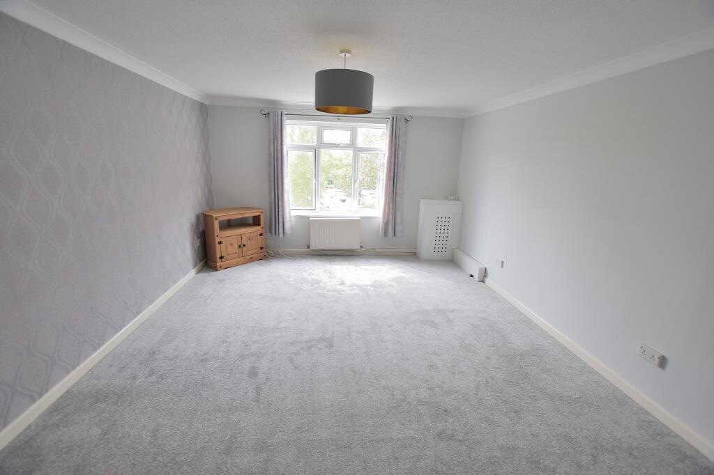 Additional image 12 of 6 Curlew Road, Mudeford, Christchurch, Dorset. BH23 4DB