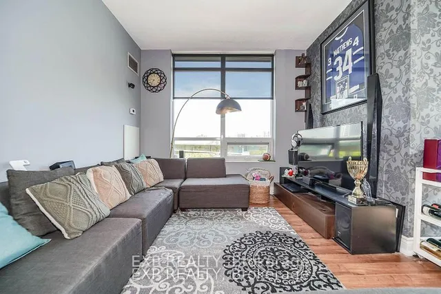 Additional image 21 of 231 Fort York Blvd Unit 730