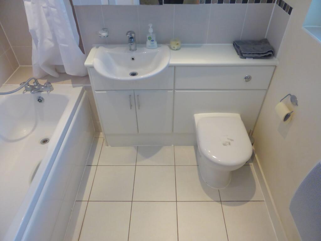 Additional image 12 of Sharpthorne Court - P1302