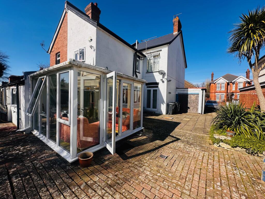 Additional image 2 of Richmond Wood Road, BOURNEMOUTH