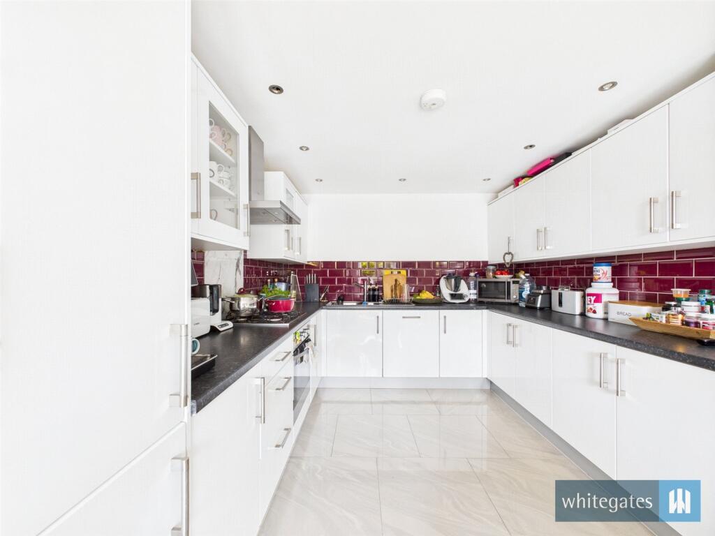 Additional image 4 of Poplars Park Road, Bradford, West Yorkshire, BD2