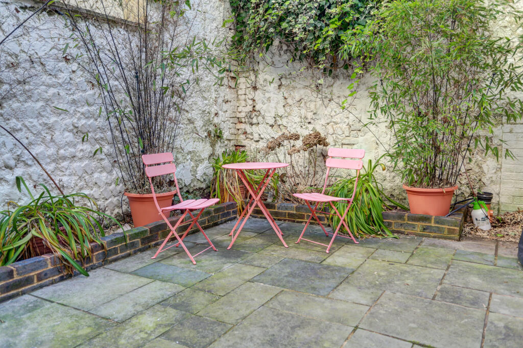 Additional image 8 of Lower Rock Gardens, Brighton, BN2