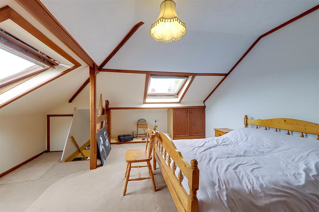 Additional image 10 of Devonport Road, Worthing, BN11