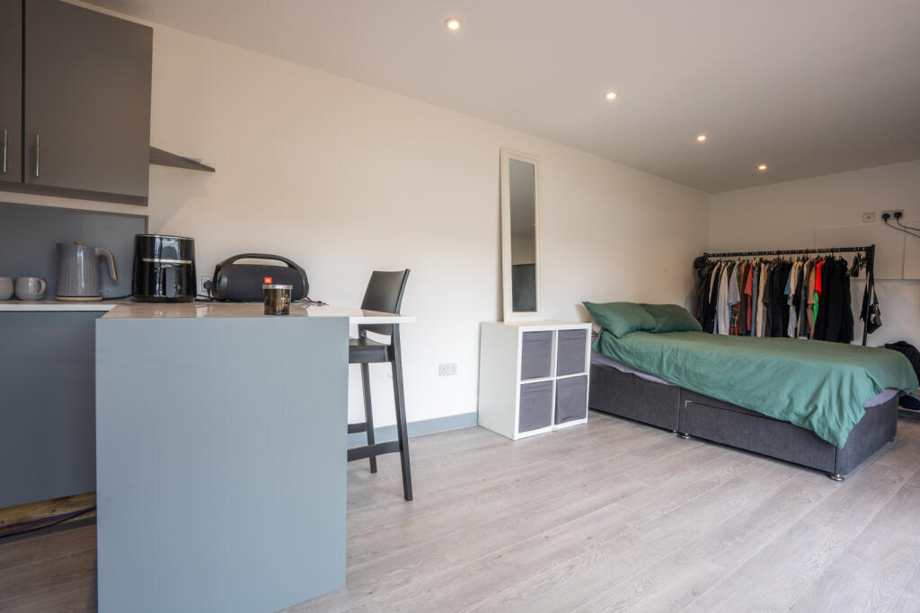 Additional image 15 of East Avenue, Talbot Woods, Bournemouth, Dorset, BH3