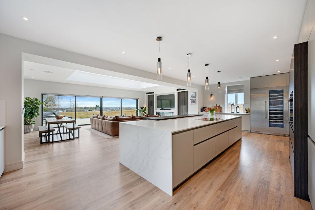 Additional image 48 of Chapeltown Road, Bromley Cross