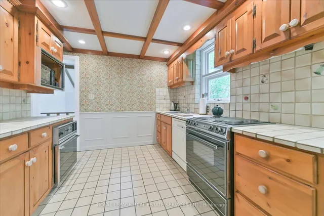 Additional image 19 of 9 Edenbridge Dr