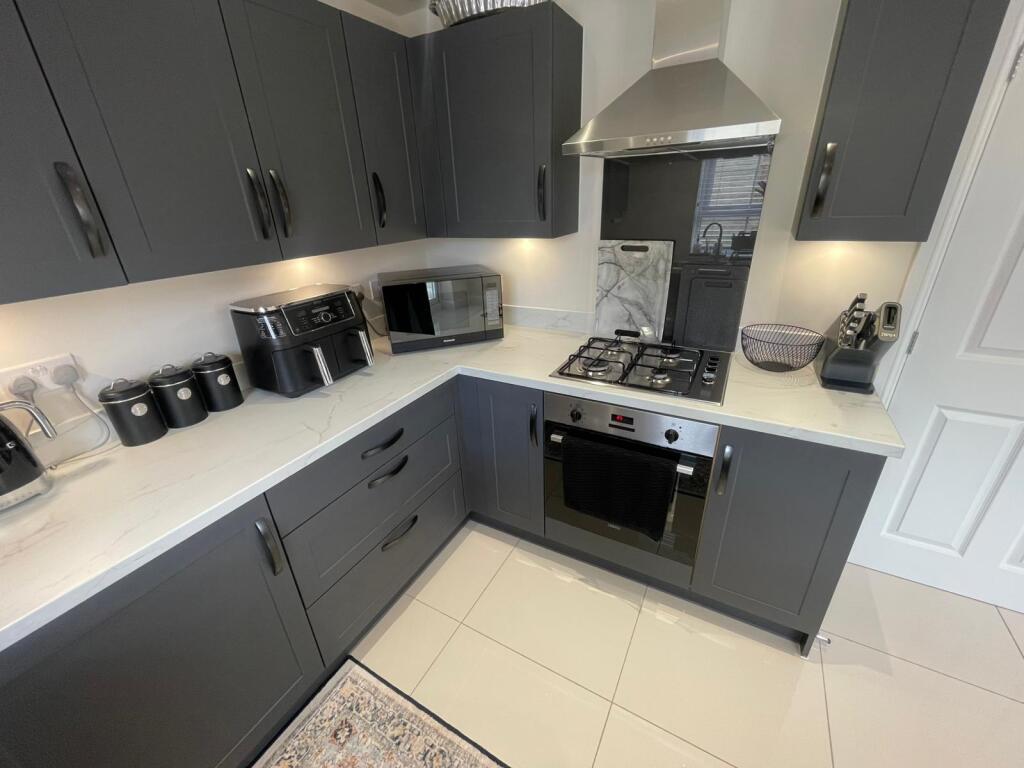 Additional image 5 of Billets Avenue, BRADFORD