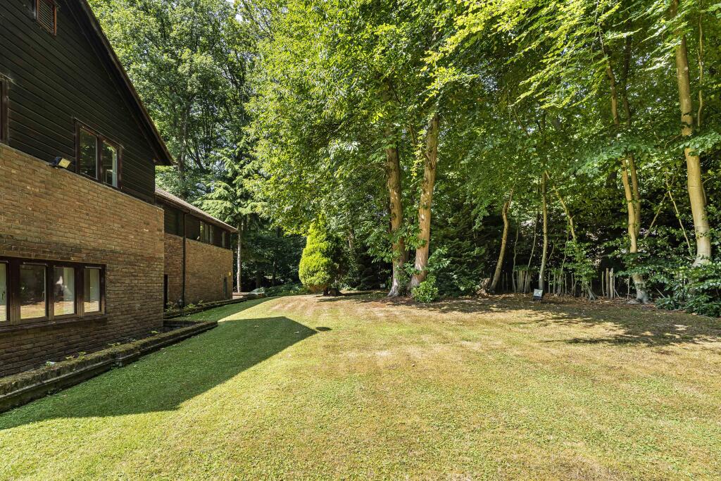 Additional image 35 of Orchard Road, Tewin, Welwyn, AL6