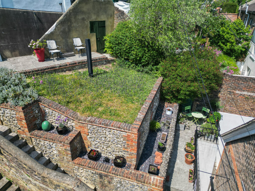 Additional image 16 of Woodside Avenue, Brighton, BN1