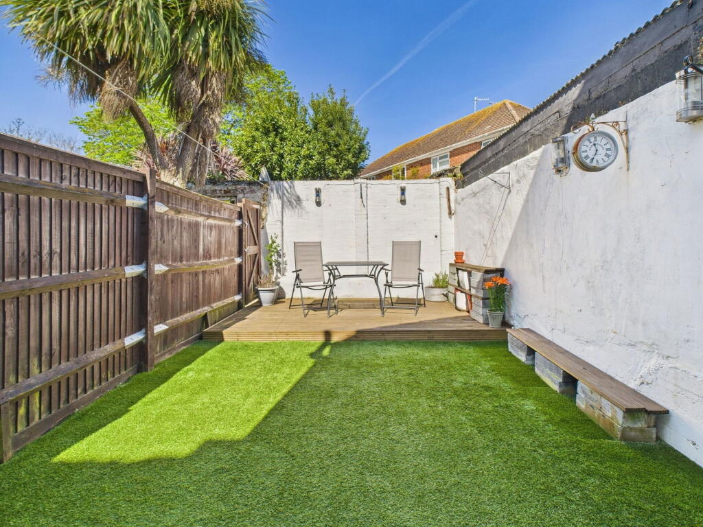 Additional image 19 of Thurlow Road, Worthing BN11 2JB