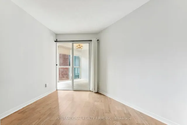 Additional image 45 of 801 King St Unit 628