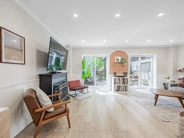 Additional image 6 of 121 Barker Ave