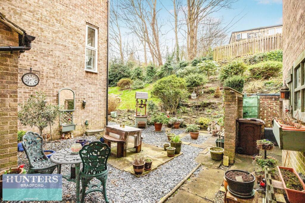 Additional image 18 of Frizley Gardens, Frizinghall, Bradford, West Yorkshire, BD9 4LY
