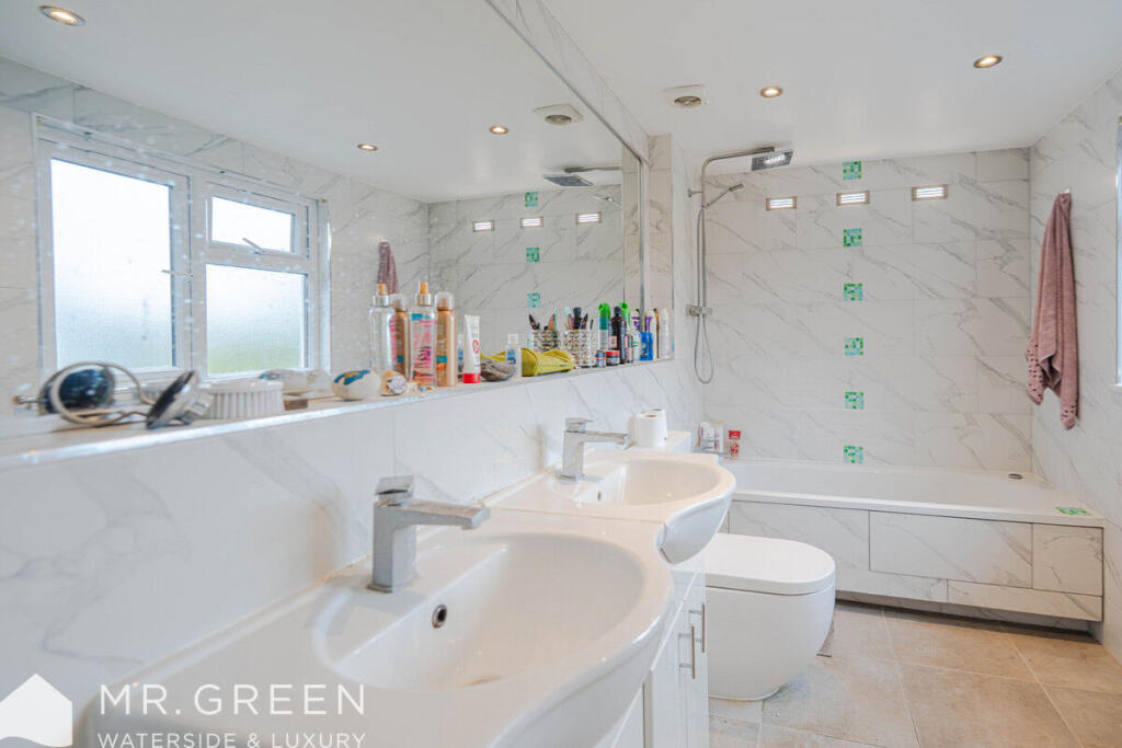 Additional image 9 of Darracott Road, Bournemouth, Dorset, BH5 2AY