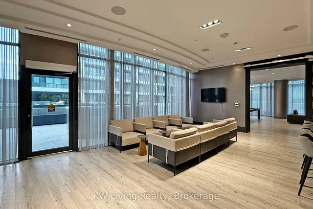 Additional image 31 of 403 Church St Unit 510