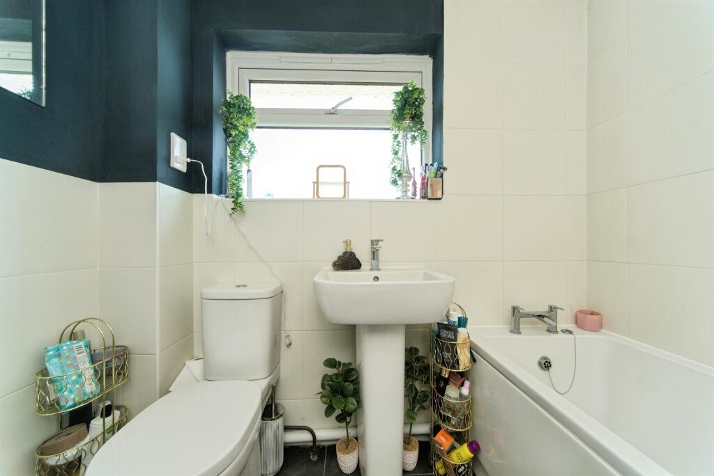 Additional image 13 of Aylesbury Avenue, Eastbourne