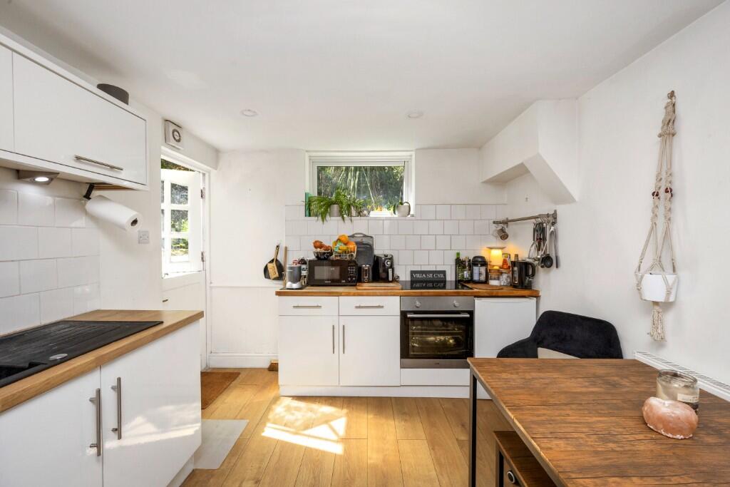 Additional image 7 of Clermont Terrace, Brighton, BN1 6SH