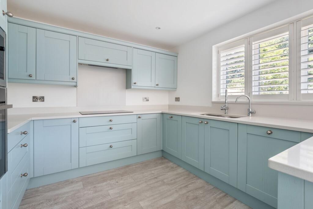 Additional image 10 of River Way, Christchurch, BH23