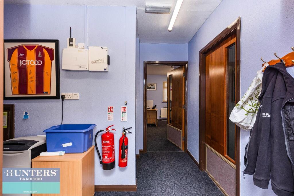 Additional image 23 of 471 Great Horton Road Bradford, West Yorkshire, BD7 3DL