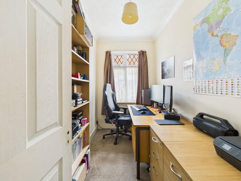 Additional image 10 of Cecilian Avenue, Worthing, BN14 8AU