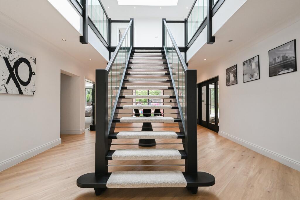 Additional image 20 of Avon Avenue, Ringwood, St Ives, BH24