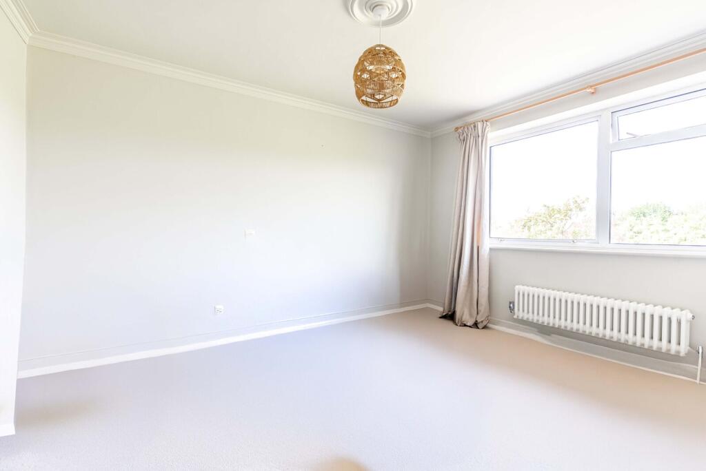 Additional image 10 of The Broadway, Wheathampstead, St. Albans, Hertfordshire, AL4