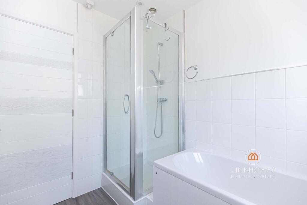 Additional image 23 of Beech Close, Broadstone, BH18