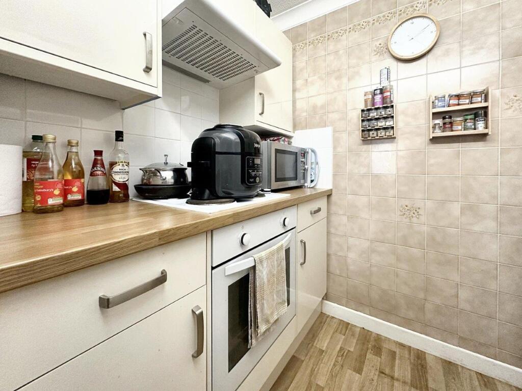 Additional image 11 of Homecoast House, Cavell Avenue, Peacehaven, BN10 7NH